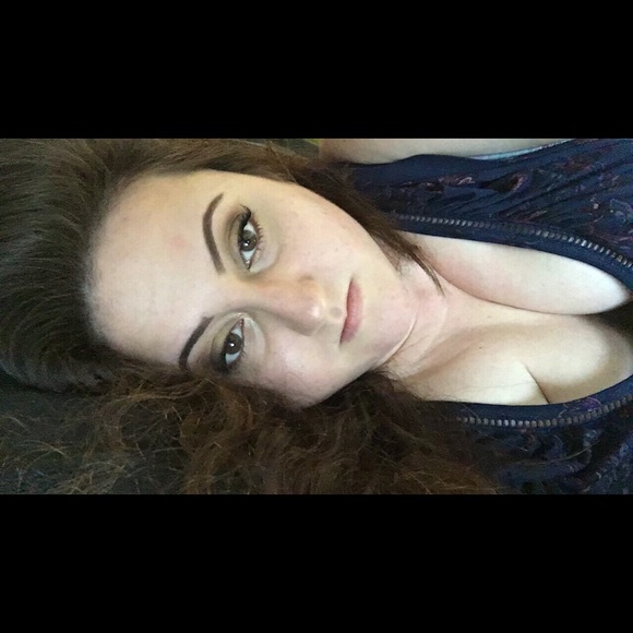 READ ME.txt 💻 - Picture 5 of 9